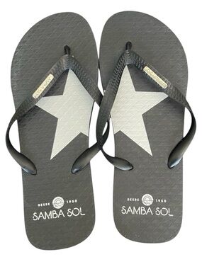 NWOT Samba Sol Black/White Silver Star Flip Flops (US 11/12)